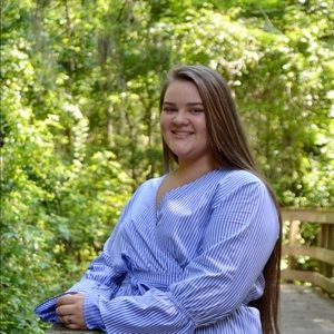 Meet your Posher, Natalie